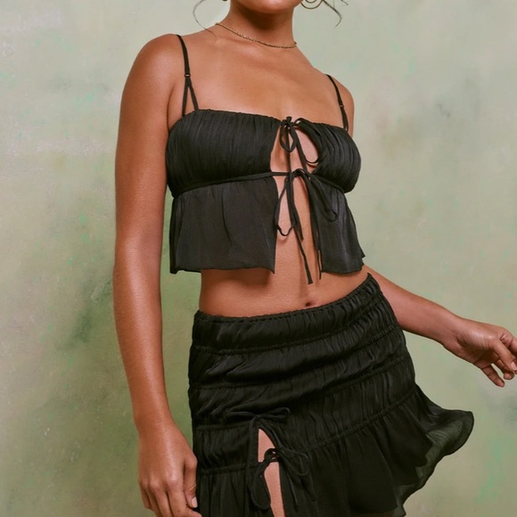 Oh Polly Tie Up Top - Picture 2 of 7